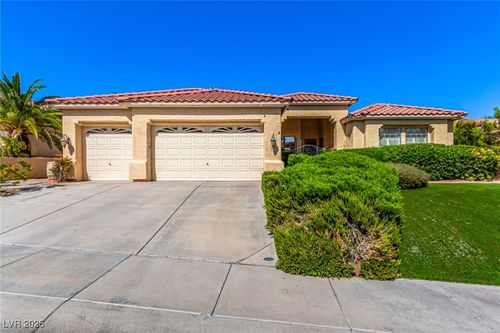 10208 Los Padres Pl, Las Vegas, NV, 89134-6905 | Card Image