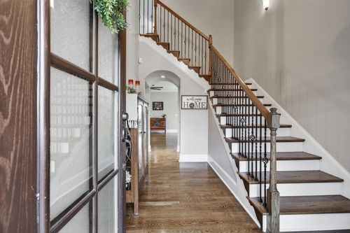 607 Southshore Pt, Mount Juliet, TN, 37122-2664 | Card Image