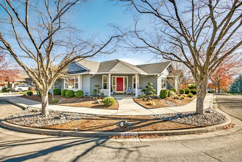 471 Williamson Way, Ashland, OR, 97520 | Card Image