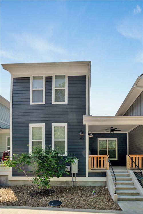 325 W Rock St, Fayetteville, AR, 72701-5952 | Card Image