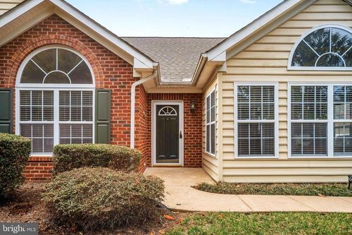 6357 Autumn Leaf Cir, FREDERICKSBURG, VA, 22407-7204 | Card Image