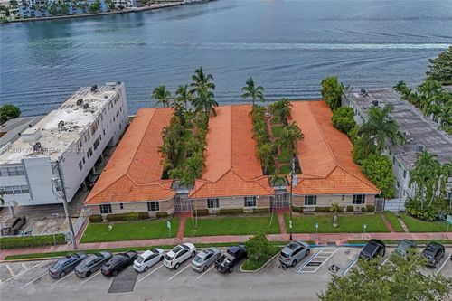 apt-20-2170 Bay Dr, Miami Beach, FL, 33141-3476 | Card Image