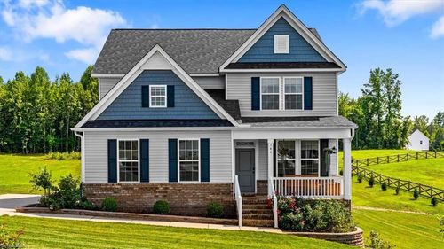 144 Oakchester Ct, Reidsville, NC, 27320-9679 | Card Image