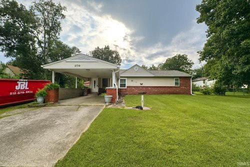 2716 N 4th St, Terre Haute, IN, 47804-1006 | Card Image