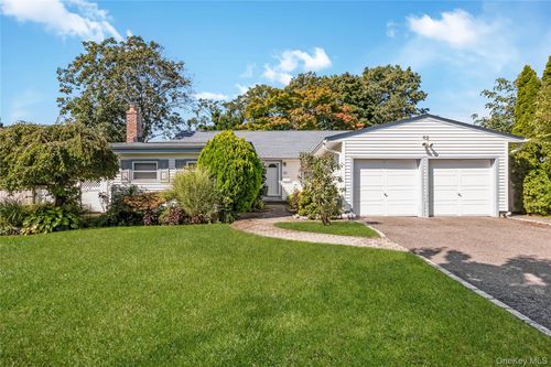 52 Voorhis Drive, Oyster Bay, NY, 11804 | Card Image