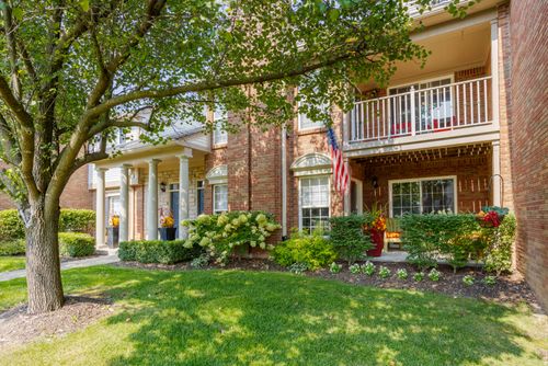 310-3607 Tremonte Circle N, Oakland Charter Township, MI, 48306 | Card Image