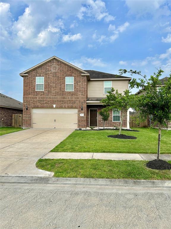 Calm Amber Dr, Rosharon, TX 77583