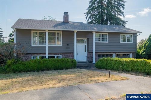 3331 Crest Loop Nw, Albany, OR, 97321-9629 | Card Image