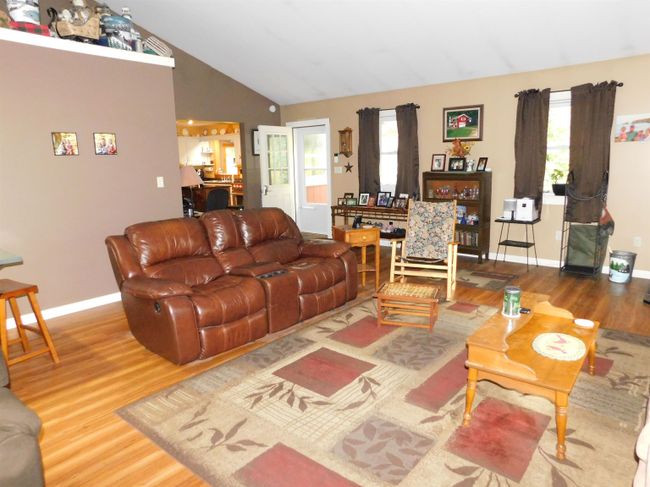 27 Van Wyck Rd, House other with 2 bedrooms, 1 bathrooms and null parking in Wallingford VT | Image 15