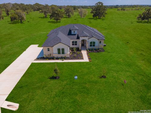 138 Firewheel Loop, Floresville, TX, 78114 | Card Image