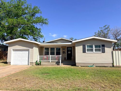 2511 Beechwood St, Odessa, TX, 79761-4224 | Card Image