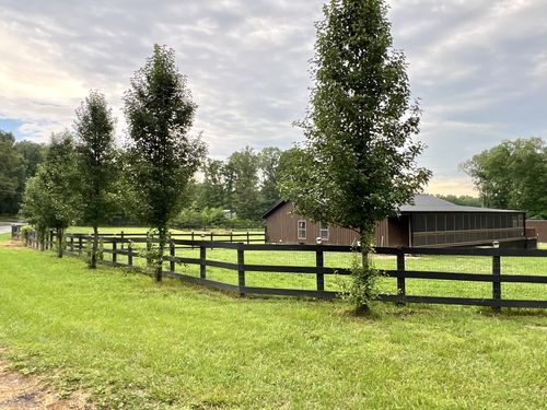 9007 Redbud Ln, Nunnelly, TN, 37137-3782 | Card Image