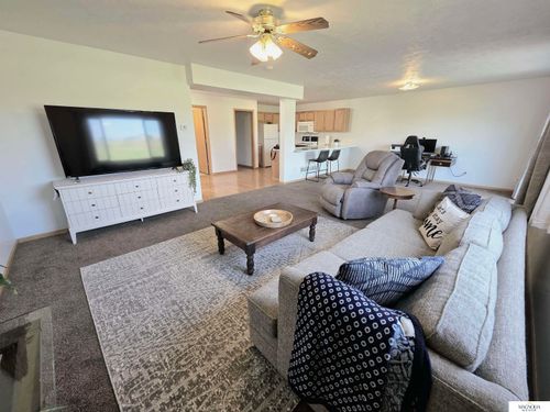 7331 Whitewater Ln, Lincoln, NE, 68521-9045 | Card Image