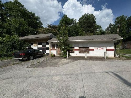 8244 Dallas Highway, douglasville, GA, 30134 | Card Image