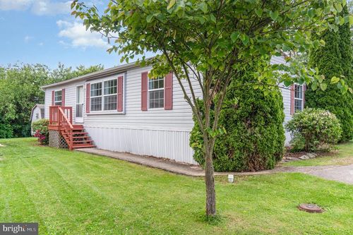 146 Rustic Dr, SHIPPENSBURG, PA, 17257-9462 | Card Image