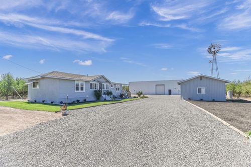 17569 Campbell Avenue, Escalon, CA, 95320 | Card Image