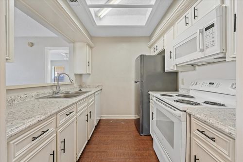 714 Royal Crest Dr, Richardson, TX, 75081-3542 | Card Image