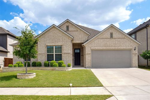 200 Arveson Ave, Fort Worth, TX, 76131-2472 | Card Image