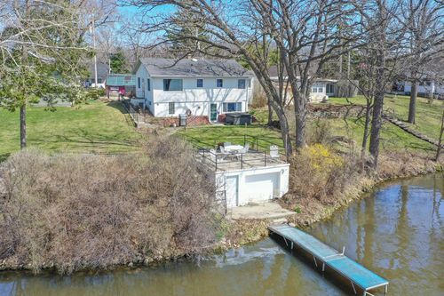 5410 W Peninsula Road, Waterford, WI, 53185 | Card Image