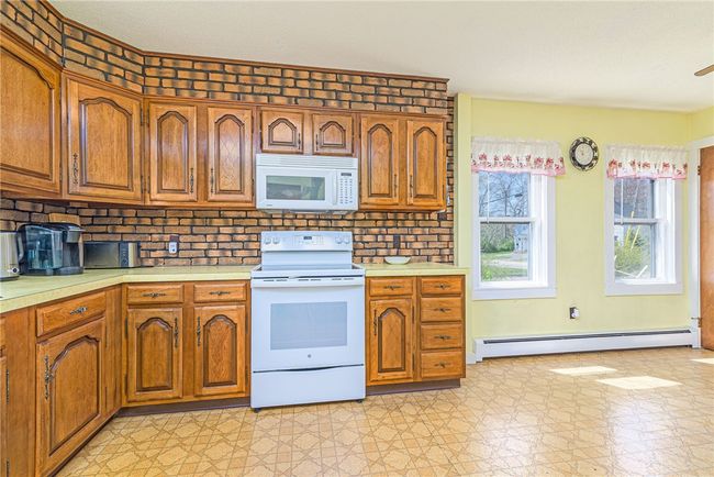 141 Canal St, House other with 3 bedrooms, 2 bathrooms and 7 parking in Westerly RI | Image 16