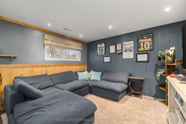 30 Miron Rd, House other with 3 bedrooms, 2 bathrooms and 4 parking in Trenton ON | Image 29