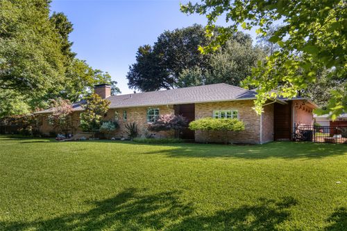 1402 Verano Dr, Dallas, TX, 75218-3250 | Card Image