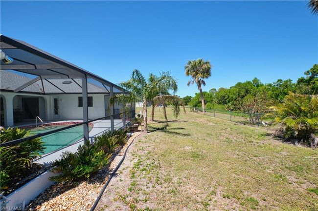 Fenced back yard. | Image 20