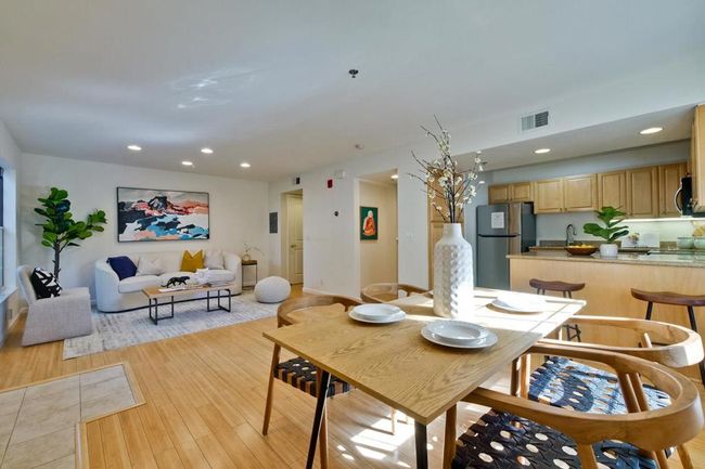 UNIT-104 - 627 E El Camino Real, Townhouse with 2 bedrooms, 2 bathrooms and 1 parking in Sunnyvale CA | Image 10