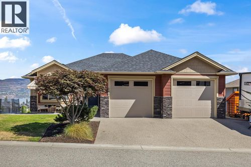 366 Trumpeter Crt, Kelowna, BC, V1W5J4 | Card Image