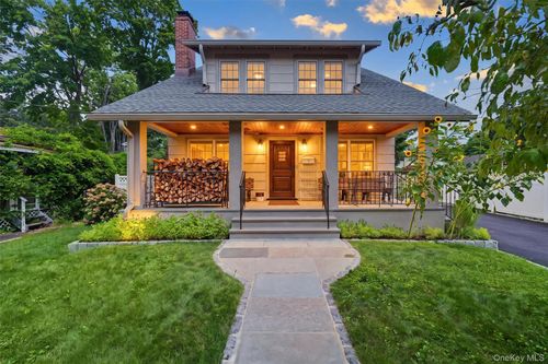 26 Gedney Ter, White Plains, NY, 10605-2503 | Card Image