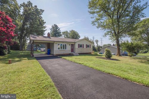 17305 Flagstone Dr, Germantown, MD, 20874-2234 | Card Image
