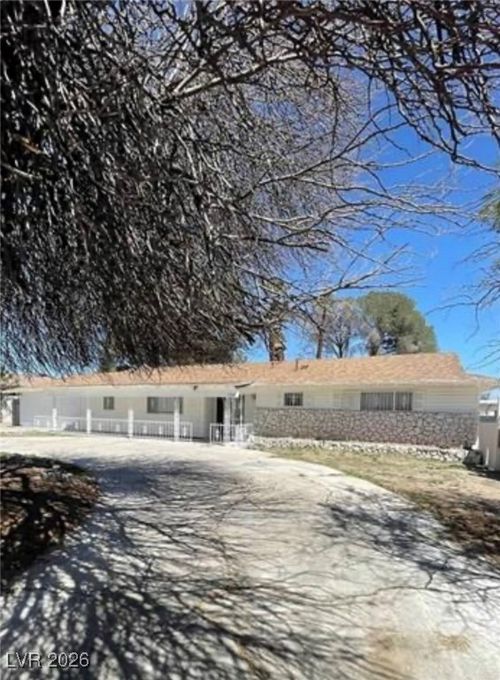 4560 Rancho Hills Dr, Las Vegas, NV, 89119-6108 | Card Image