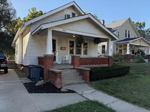 1520 S 20th St, Saint Joseph, MO, 64507-1323 | Card Image