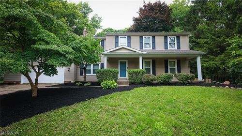 5387 Cherokee Ave Nw, North Canton, OH, 44720-6870 | Card Image