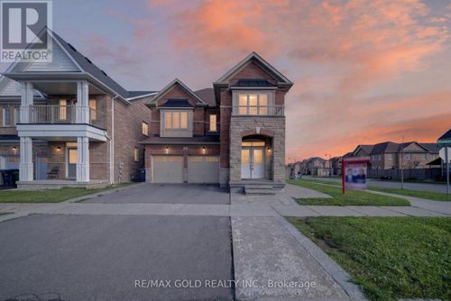 43 Kilkarrin Rd, Brampton, ON, L7A4C6 | Card Image