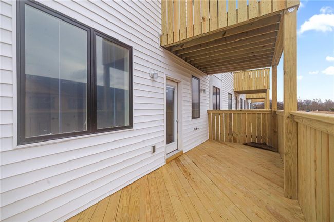 View of wooden terrace | Image 42