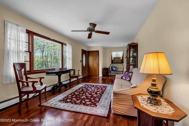 521 Ely Harmony Rd, House other with 4 bedrooms, 2 bathrooms and null parking in MILLSTONE TOWNSHIP NJ | Image 4