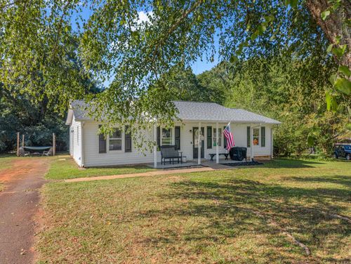123 Strawberry Dr, Inman, SC, 29349-8992 | Card Image