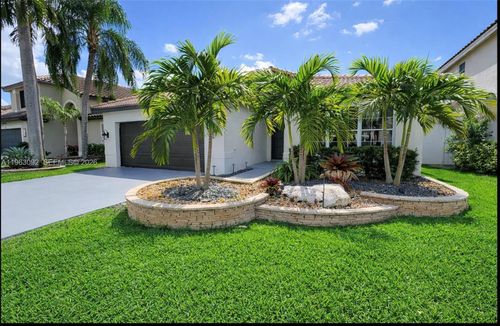 17912 Sw 12th Ct, Pembroke Pines, FL, 33029-4924 | Card Image