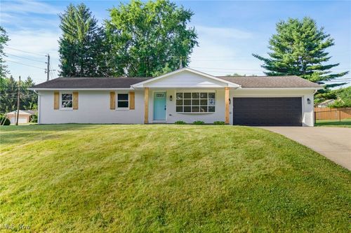 3157 Sheila Street Nw, Massillon, OH, 44646 | Card Image