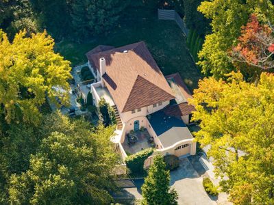 Built in 1908, this is one of the first homes in Tokeneke. Lovingly maintained and updated by the same family for nearly 30 years, this home is a true gem. | Image 3