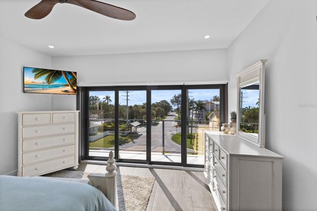 201 N Harbor Dr, House other with 5 bedrooms, 4 bathrooms and null parking in HOLMES BEACH FL | Image 56