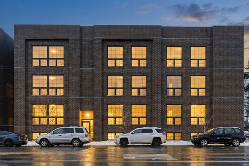 2e-5830 N Lincoln Ave, CHICAGO, IL, 60659-4602 | Card Image