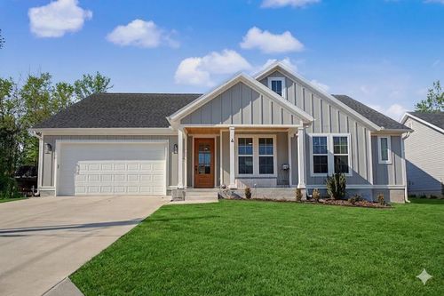 4 Hobkirk Dr, Bella Vista, AR, 72715-3404 | Card Image