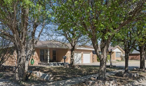 2531 Mary Ellen St, Pampa, TX, 79065-3006 | Card Image
