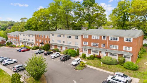 unit-65d-50 Greenhouse Rd, Bridgeport, CT, 06606-2172 | Card Image