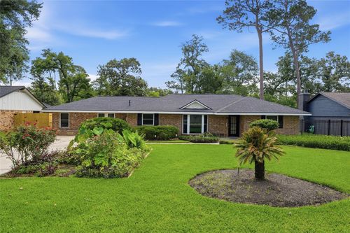 1302 Chestnut Ridge Rd, Kingwood, TX, 77339-3471 | Card Image