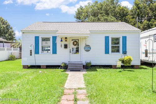 313 Mcilhenny Street, New Iberia, LA, 70563 | Card Image