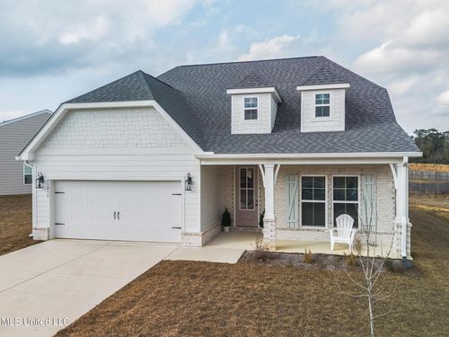 85035 Pohaku Dr, Diamondhead, MS, 39525-5603 | Card Image