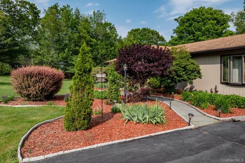 193 Dill Rd, Forestburgh, NY, 12777-6111 | Card Image